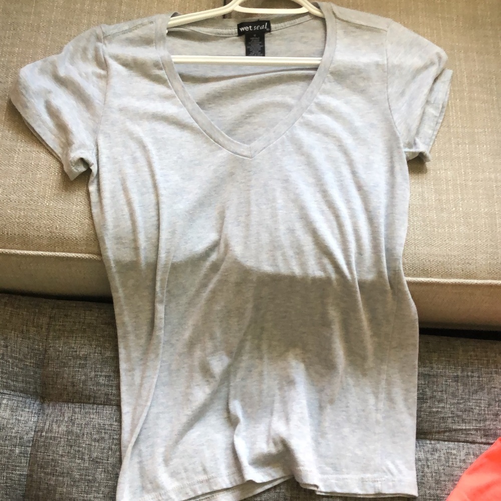 cute vneck